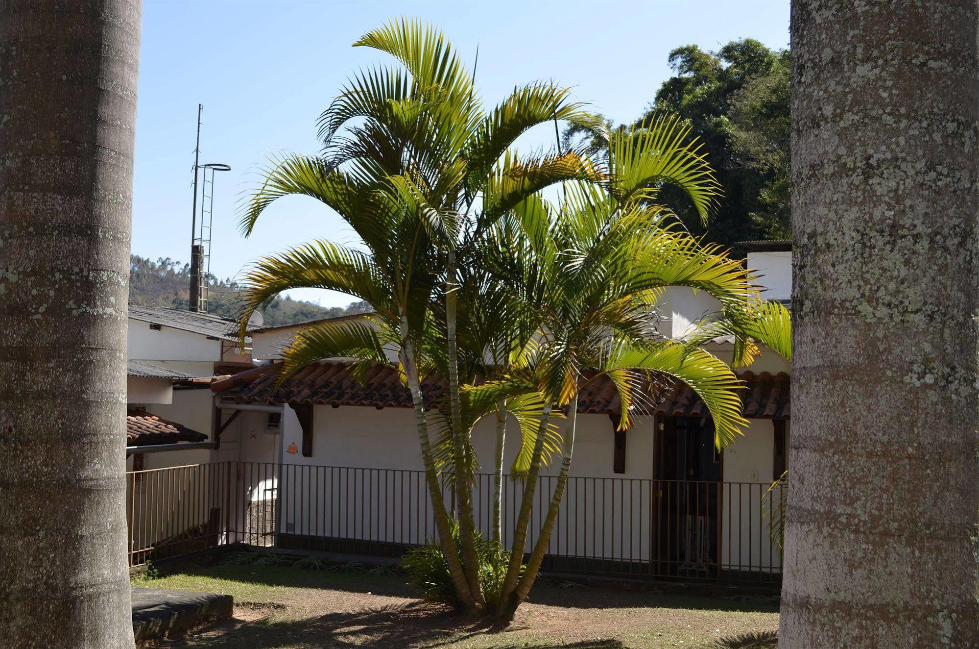 Pousada Das Rosas Hotel Miguel Pereira Exterior photo